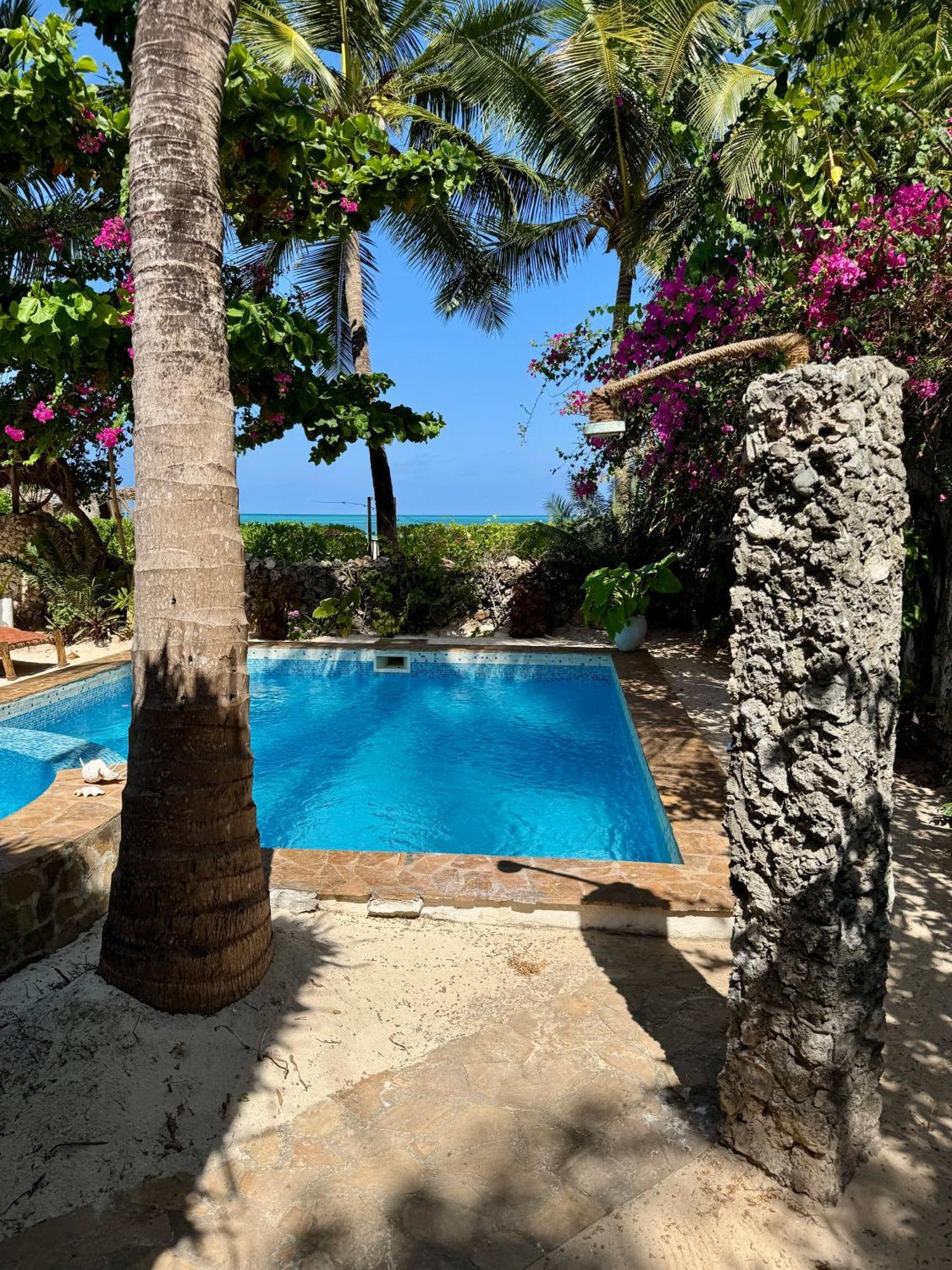 Villa Kipara - Private Beach & Pool Pwani Mchangani Luaran gambar