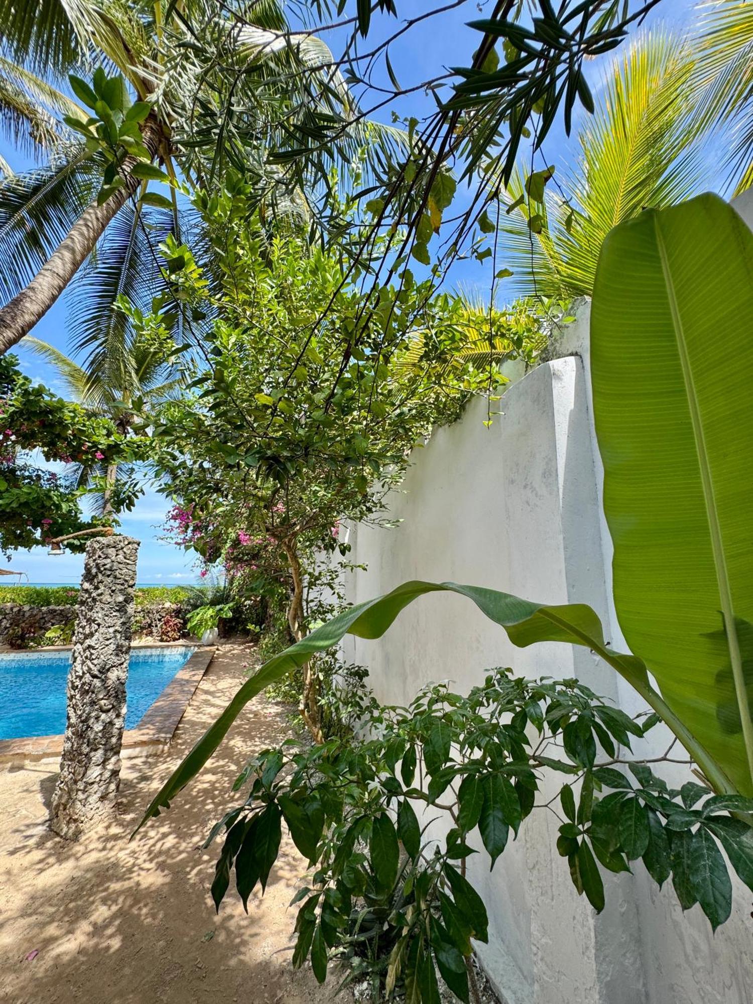 Villa Kipara - Private Beach & Pool Pwani Mchangani Luaran gambar